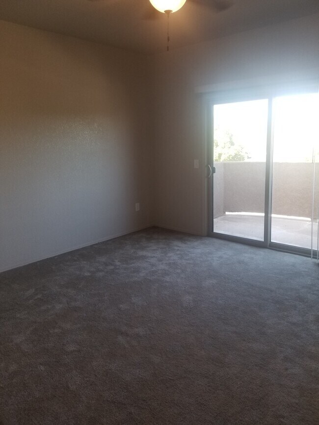 Building Photo - Eldorado Condo