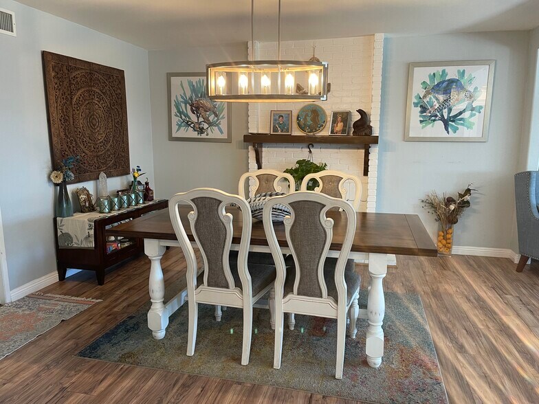 Building Photo - 9212 Pennywood Rd