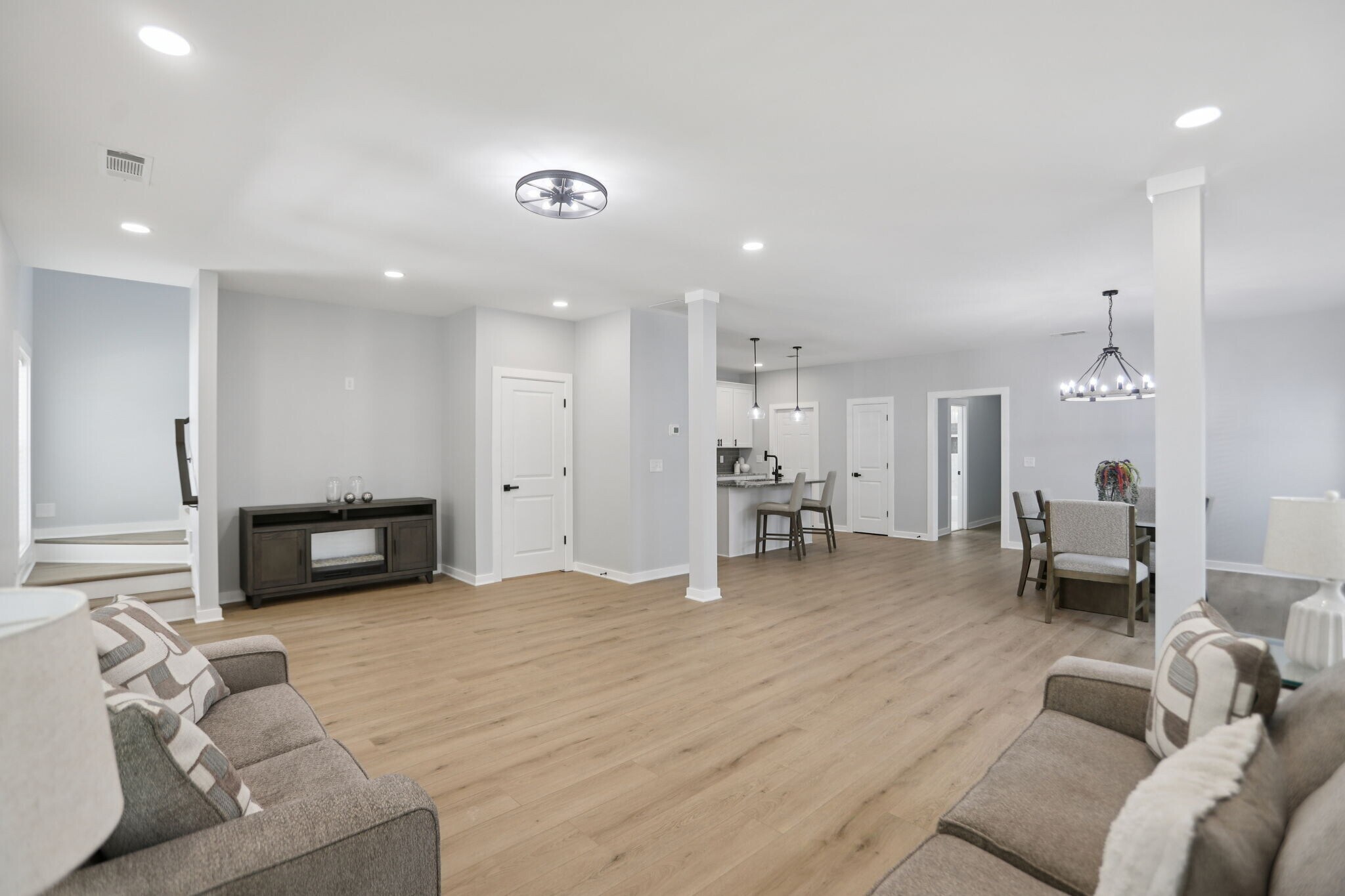 Building Photo - 3189 Jackson St