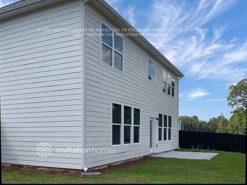 Building Photo - 187 Welcome Wy