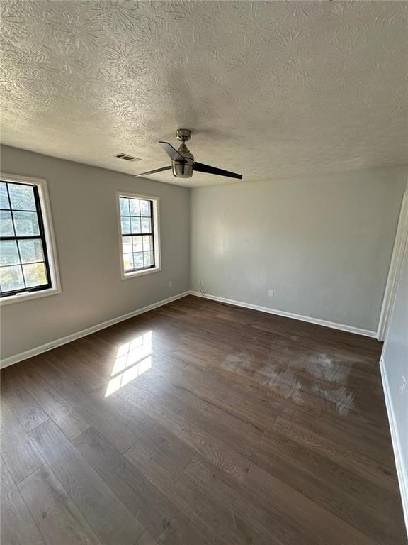 Building Photo - 880 Five Forks Trickum Rd SW