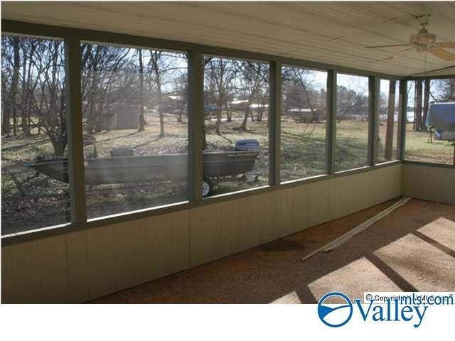 Building Photo - 10804 Paradise Shores