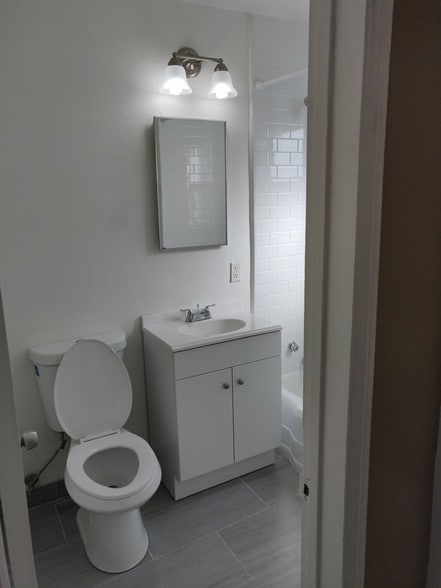 remodeled bathroom - 6414 10th Ave