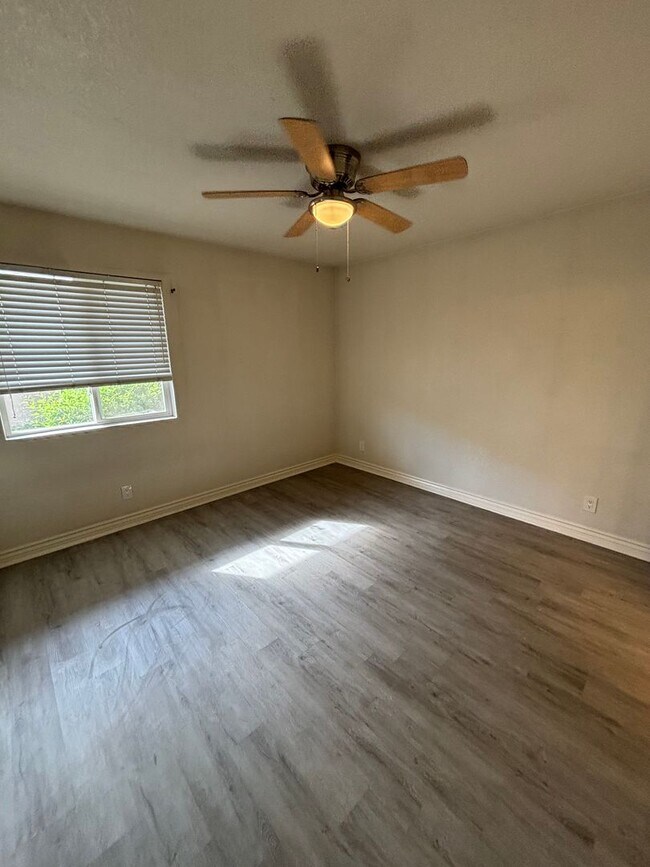 Building Photo - 3739 W Bullard Ave