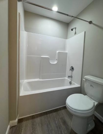 Building Photo - 903 4th St