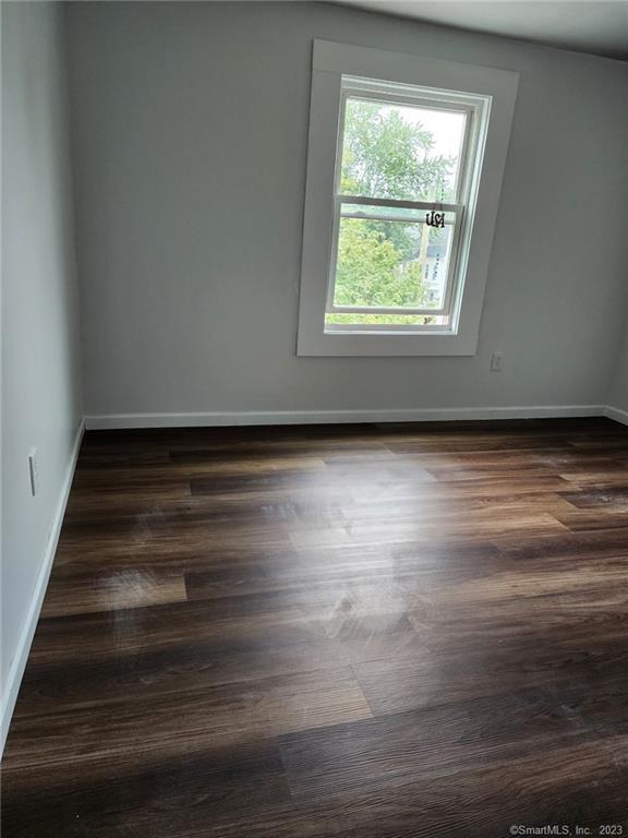 Building Photo - 53 Cliff St