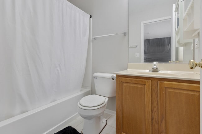Building Photo - 2253 Sunrise Cir