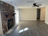 Building Photo - 17207 Manning Dr