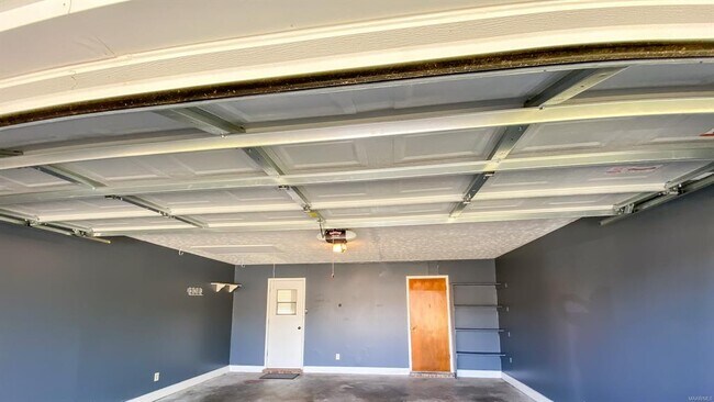 Building Photo - 122 Livingston Cir