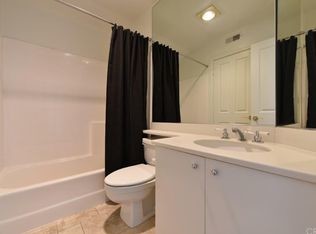 Building Photo - 11 Crivelli Aisle