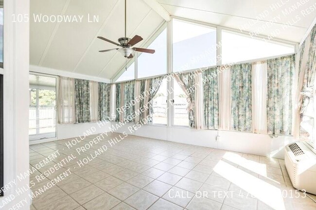 Building Photo - 105 Woodway Ln