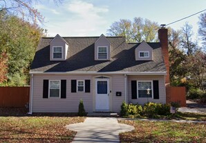 Building Photo - 6625 Harrison Ln