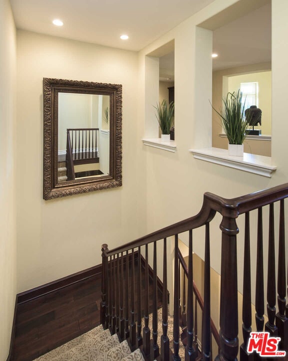 Building Photo - 25531 Prado De Oro