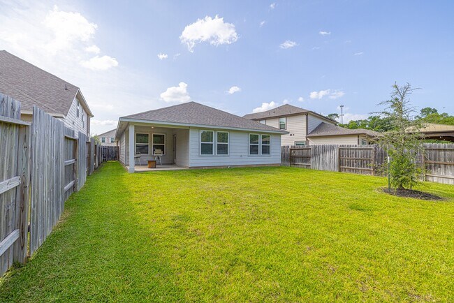 Building Photo - 17705 Hanson Ridge Dr