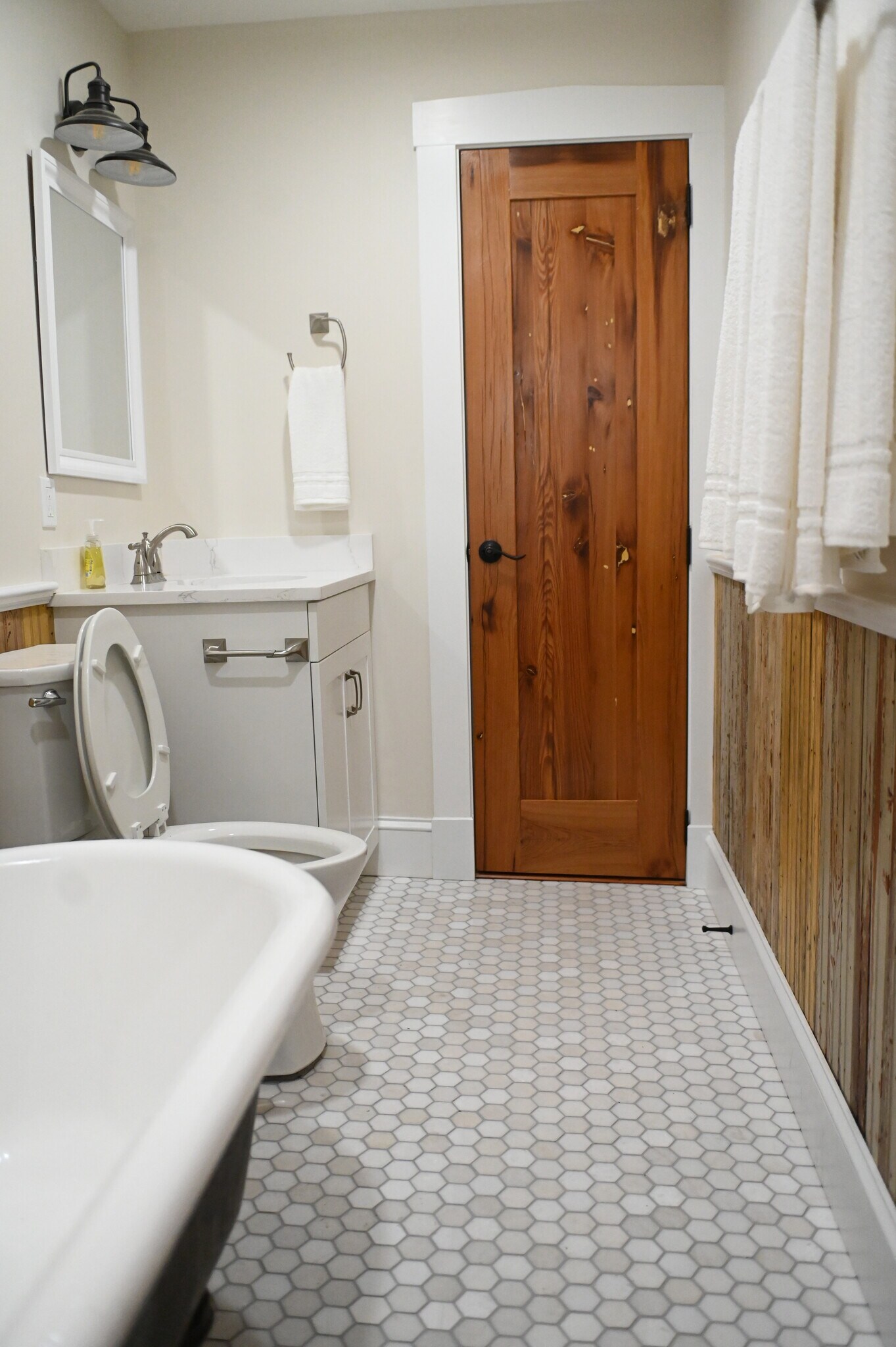 Building Photo - 1207 Washington St