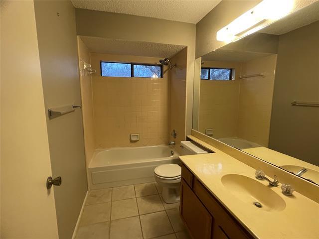 Building Photo - 1807 Chittam Dr