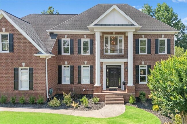 Building Photo - 455 Majestic Cove
