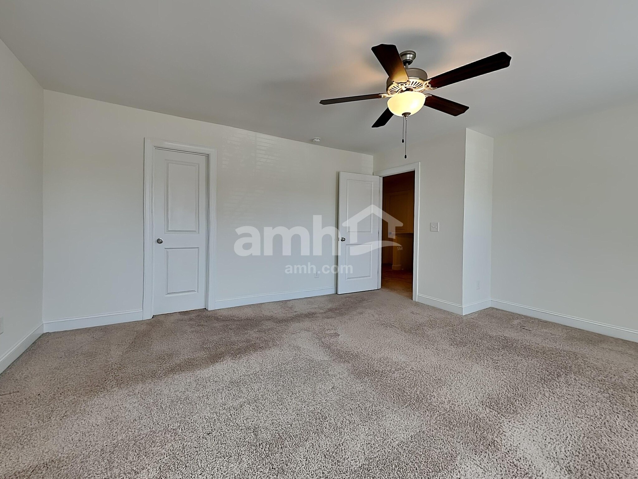 Building Photo - 105 Shore Pine Dr