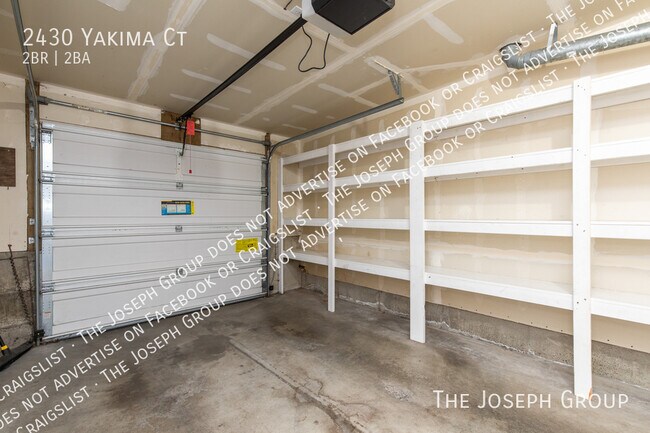 Building Photo - 2430 Yakima Ct