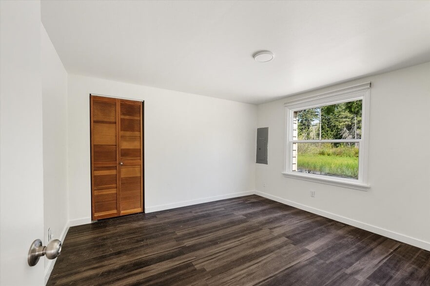 Building Photo - 2232 148th St SW