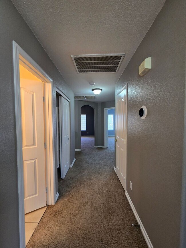 Building Photo - Don’t wait for summer, your pool home is ready now!!! 4 Bedroom, NW Las Vegas