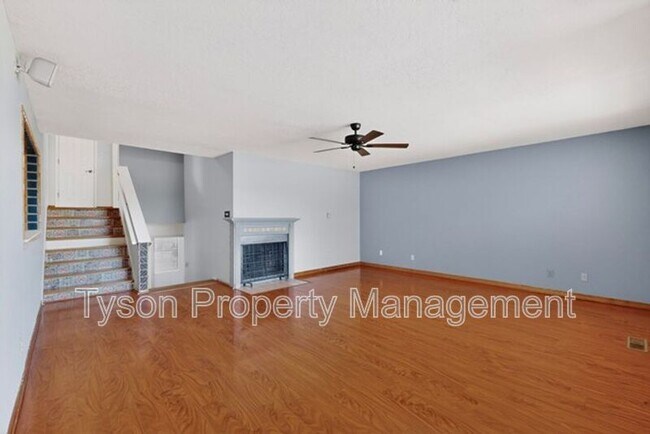 Building Photo - 9230 Osuna Pl NE