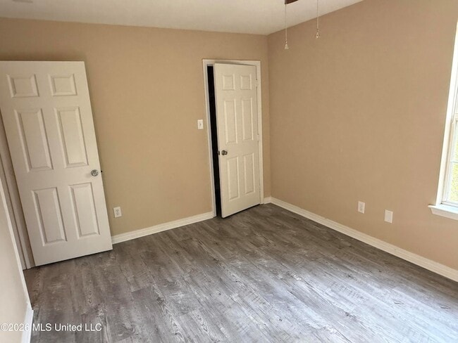 Building Photo - 1339 Foxwood Pl