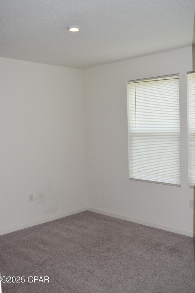 Building Photo - 1570 Aldoro Cir