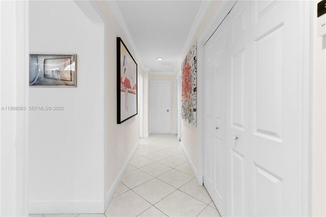 Building Photo - 5253 NW 94th Doral Pl