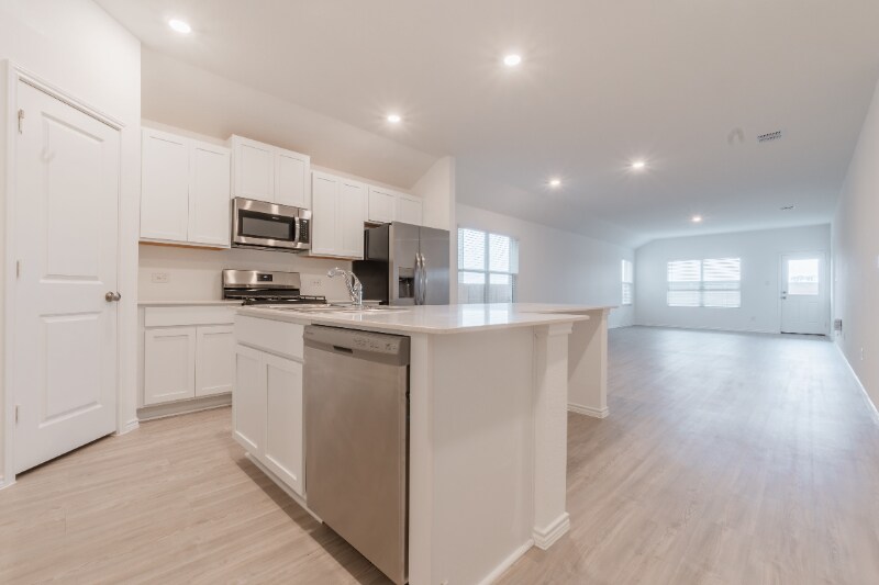 Building Photo - 418 Keefer