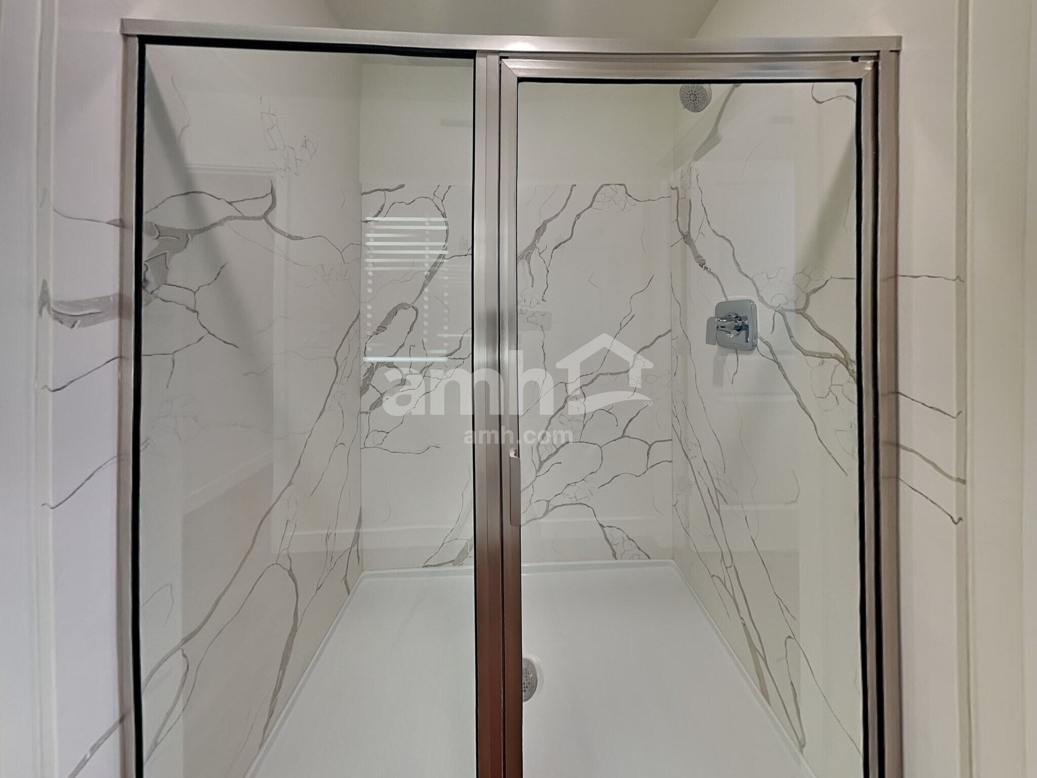 Building Photo - 1268 W Mahogany St