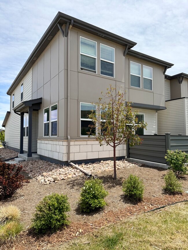 Building Photo - 6698 N Argonne St