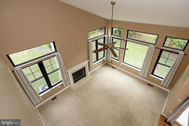 Building Photo - 1411 Campbell Ct NE