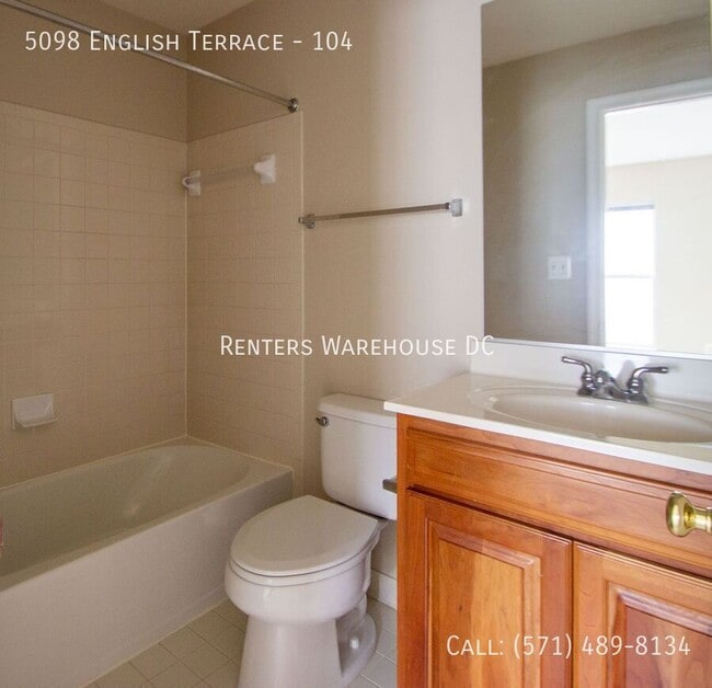 Building Photo - 5098 English Terrace