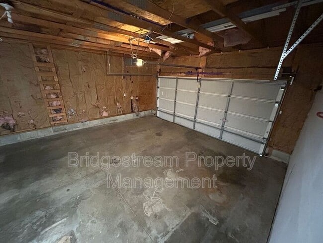 Building Photo - 4139 Dayton Xenia Rd