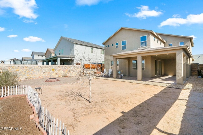 Building Photo - 325 Quiet Pr Dr