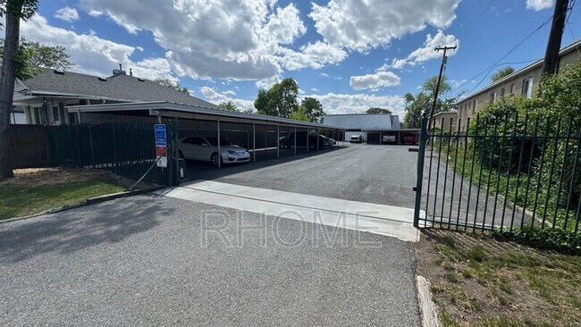 Building Photo - 3414 S 300 E