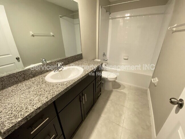 Building Photo - 4404 Eternal Prince Dr