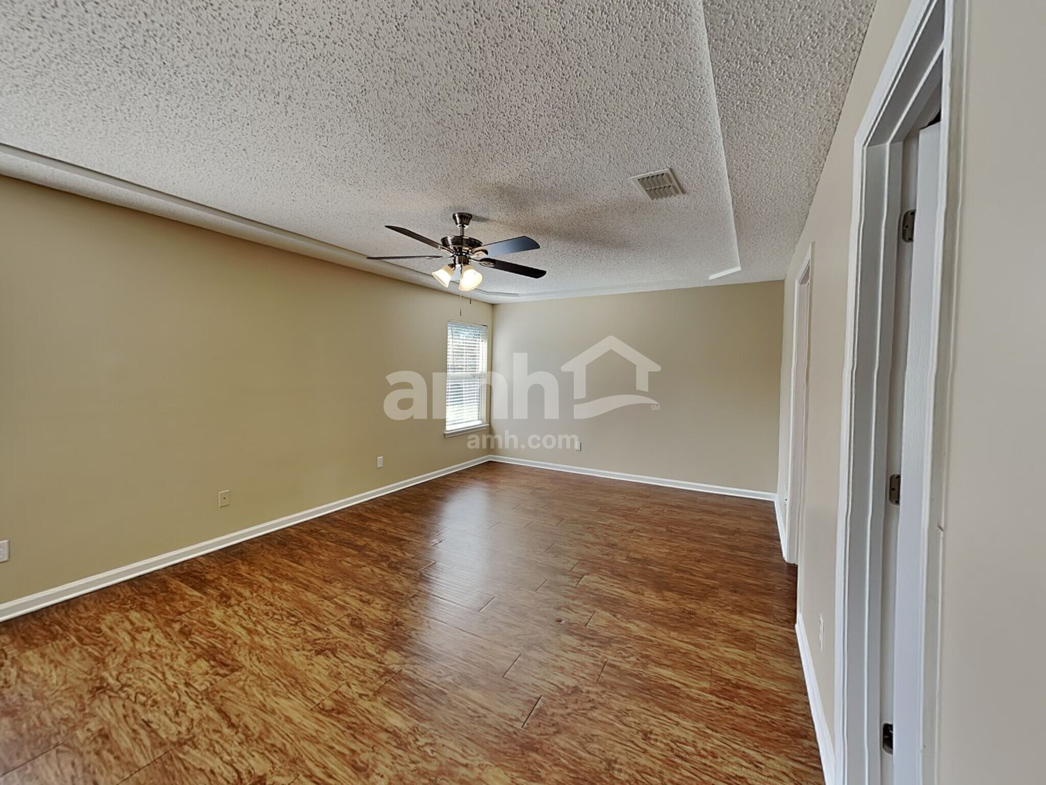 Building Photo - 2508 Westchester Ct