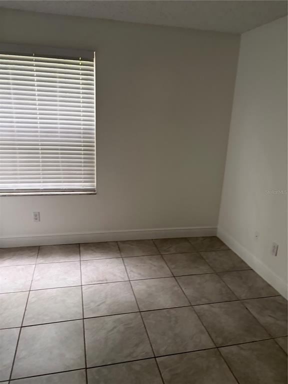 Building Photo - 2717 N Poinciana Blvd