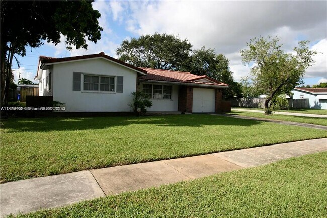 Primary Photo - 4534 Van Buren St