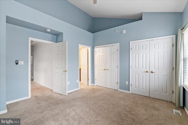 Building Photo - 5317 Chieftain Cir