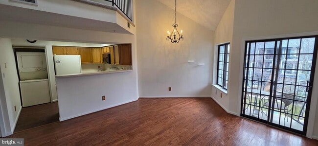 Building Photo - 7005 Birkenhead Pl