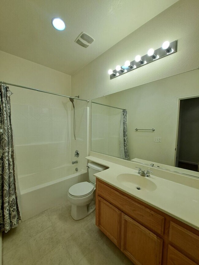 Building Photo - Single-Level 2BR Home with 2-Car Garage!