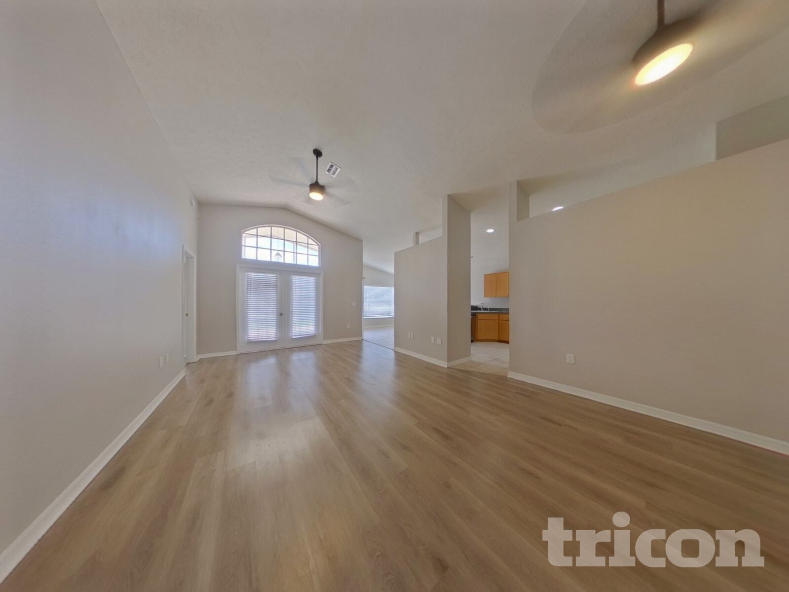 Building Photo - 7956 Floradora Dr