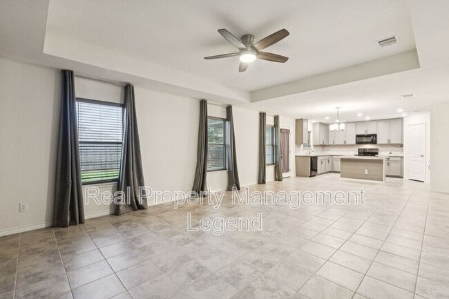 Building Photo - 2617 Warren Ln