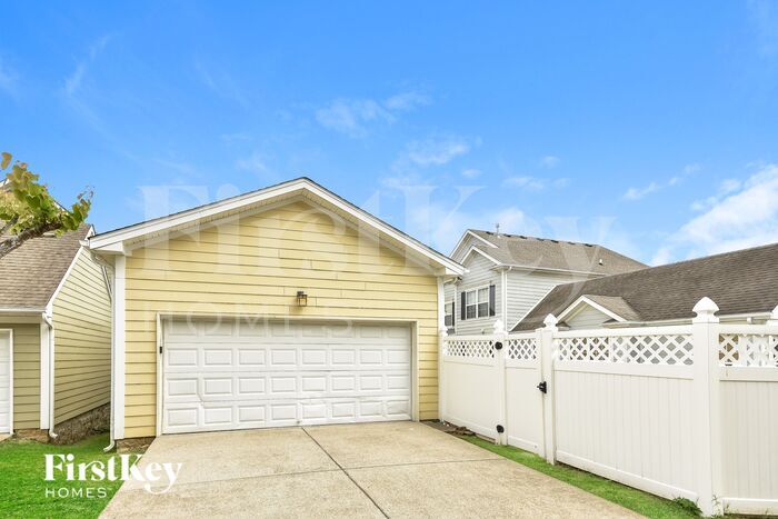 Building Photo - 6957 Sunnywood Dr