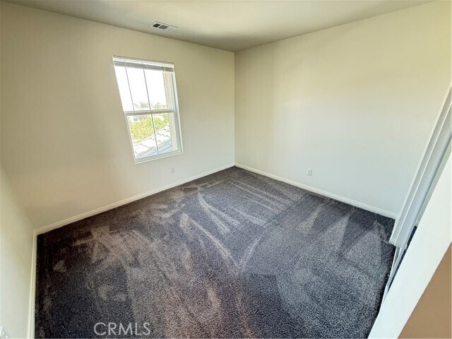 Building Photo - 672 Suukat Ct