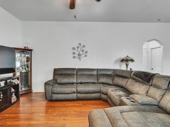 Building Photo - 2650 Bammelwood Dr