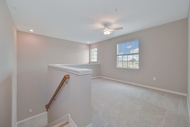 Building Photo - NEW CONSTRUCTION - 2/2 + Loft & 1 Car Garage in Ibis Landing!